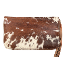 Load image into Gallery viewer, Country Allure - Jodie Small Cowhide Leather Purse
